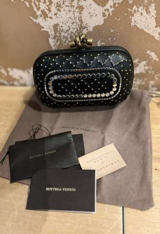 https://vipluxury.sk/Bottega Veneta