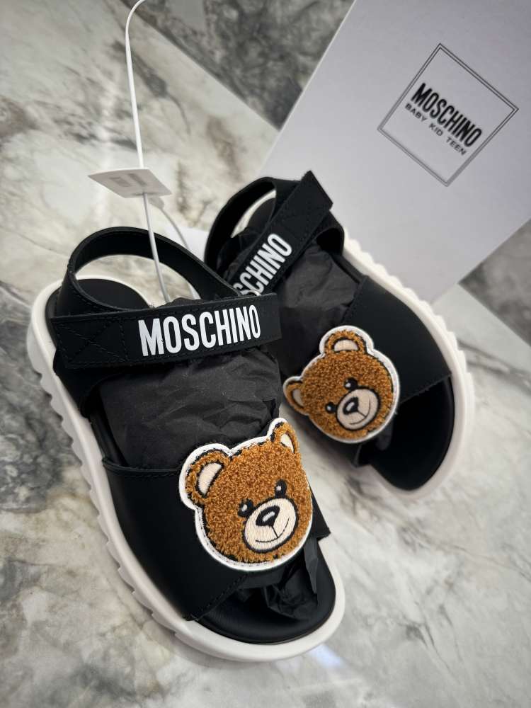 Moschino sandale velkost 30