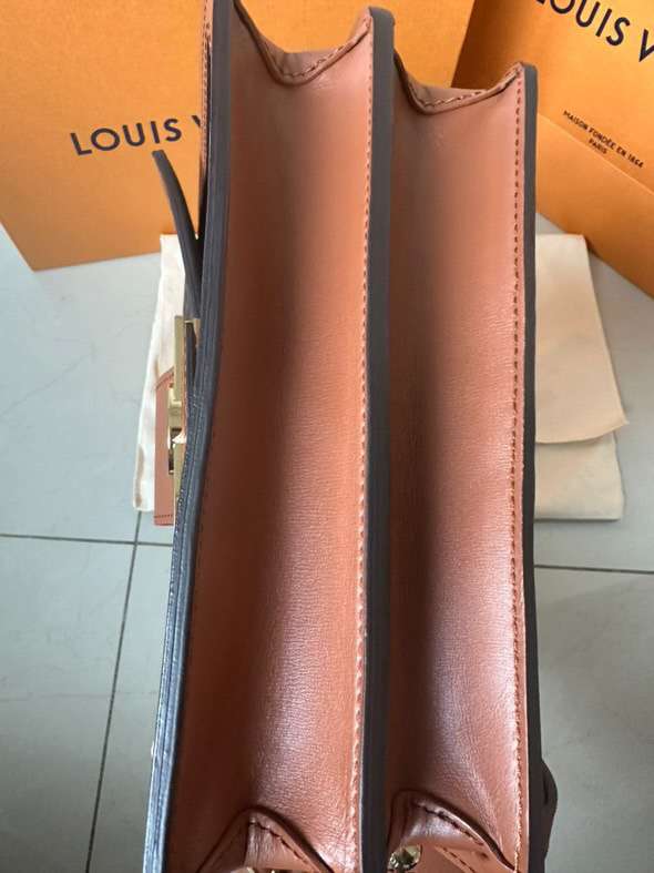 Louis Vuitton Dauphine MM  kabelka