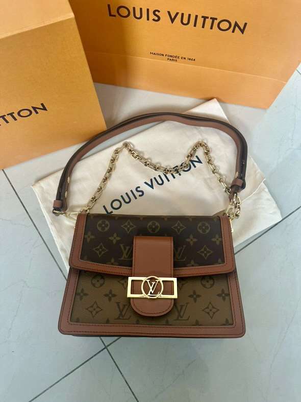 Louis Vuitton Dauphine MM  kabelka