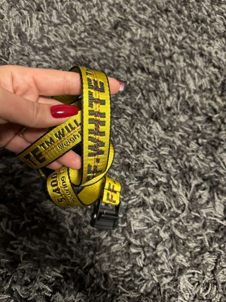 Off white industrial belt