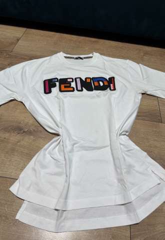 https://vipluxury.sk/Fendi tricko