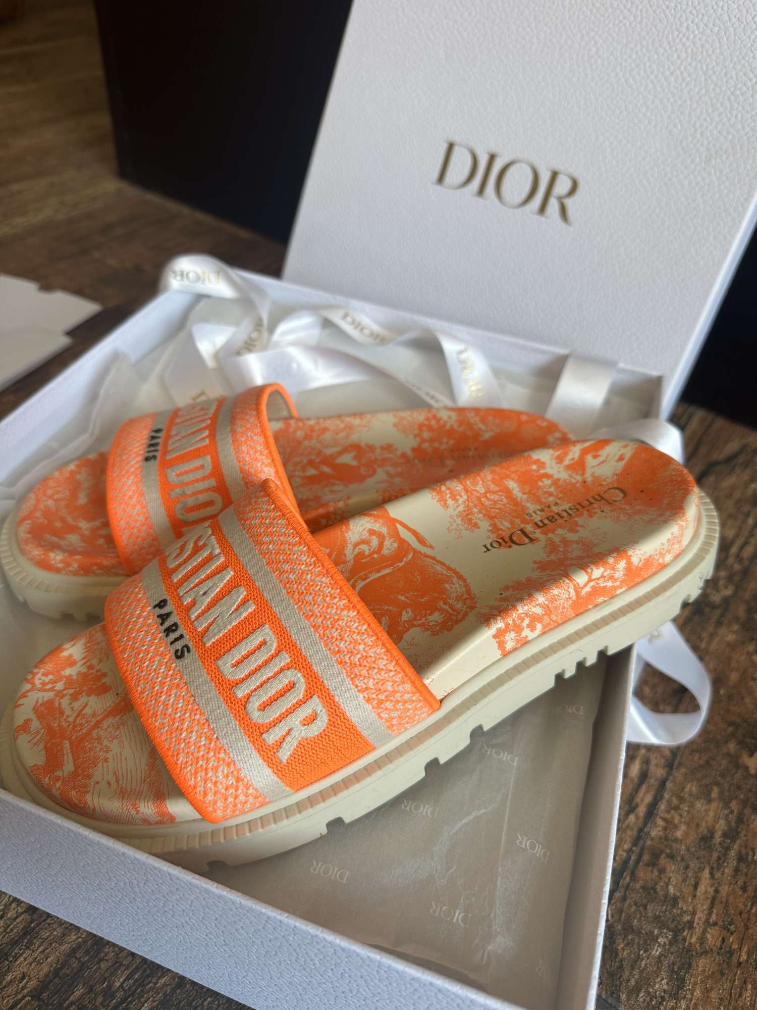 Dior slapky