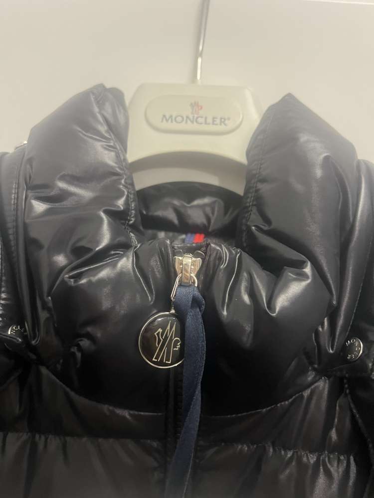 Moncler Corydale bunda veľkosť 4