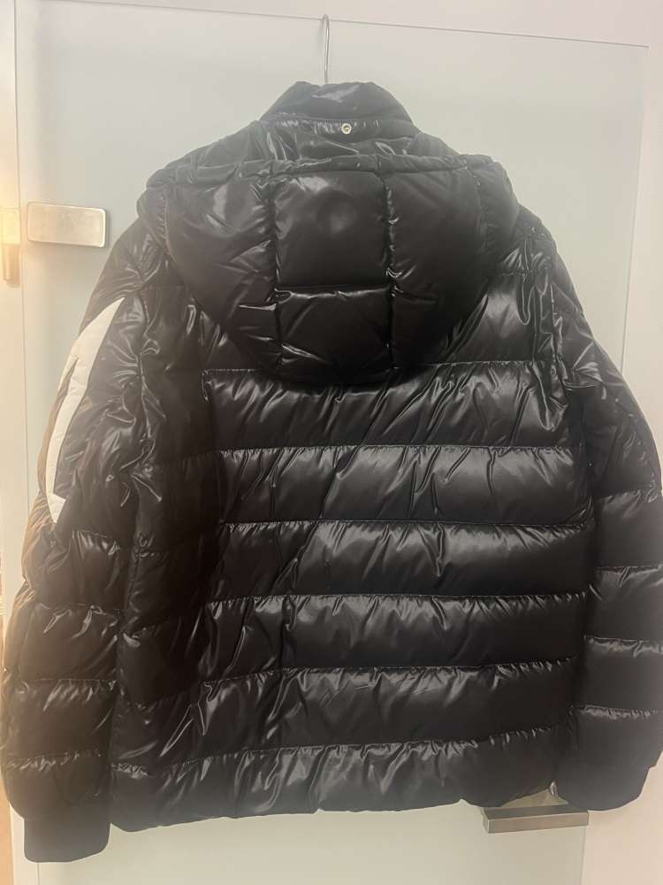 Moncler Corydale bunda veľkosť 4