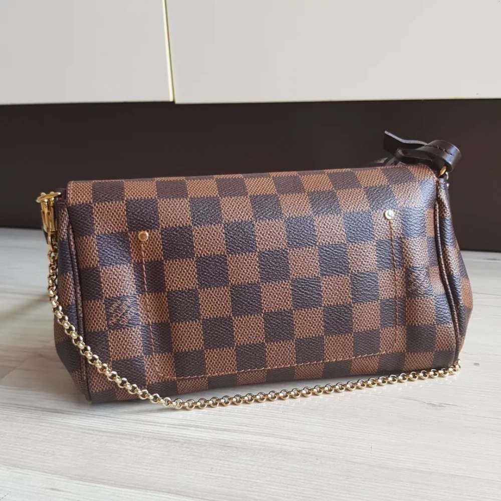 Louis Vuitton Favorite PM