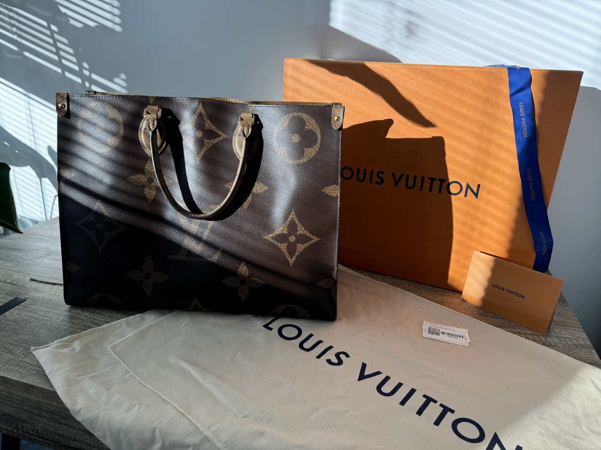 LV Onthego GM