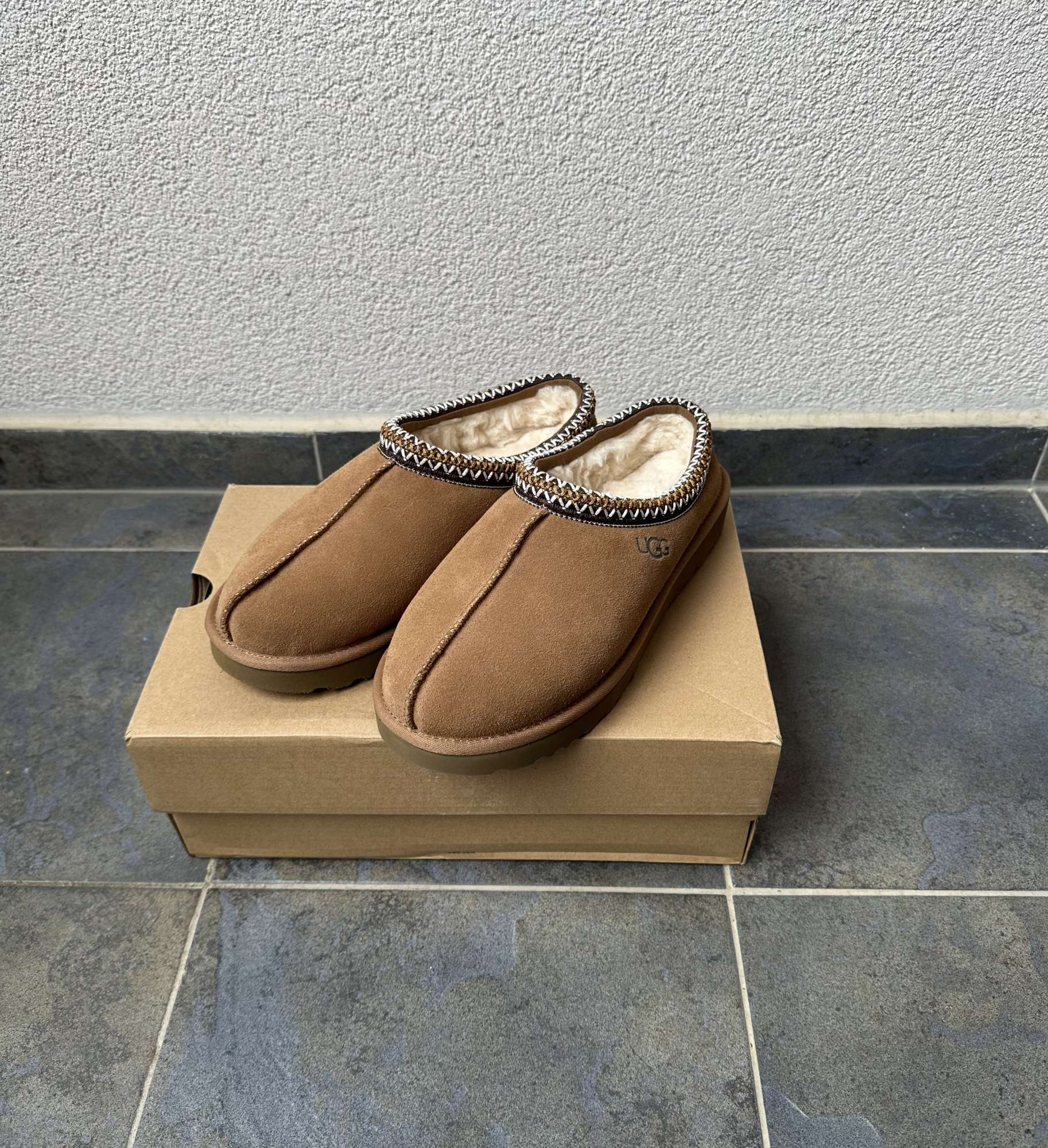 UGG Tasman W Chestnut vel. 40