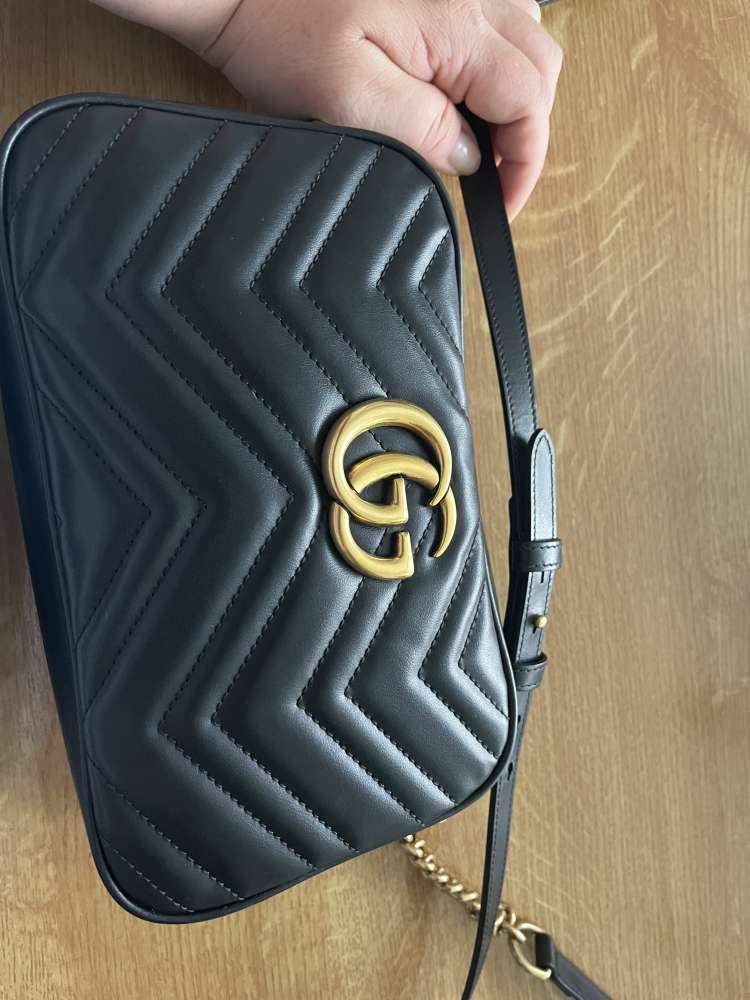 GUCCI small GG Marmont shoulder bag