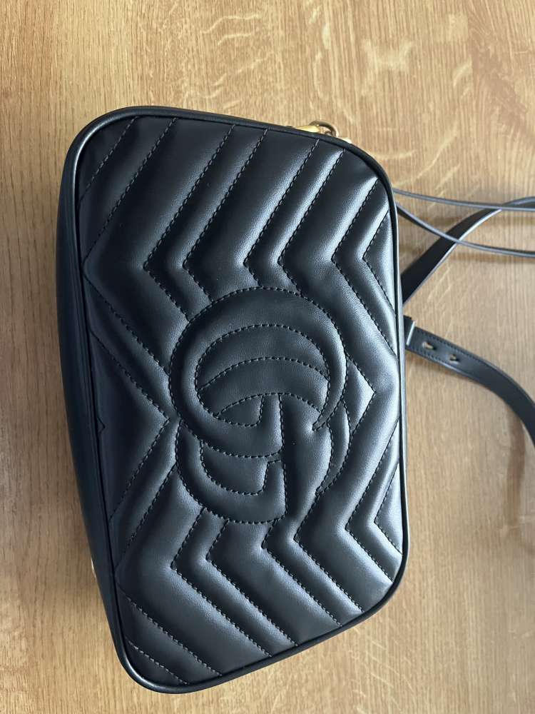 GUCCI small GG Marmont shoulder bag