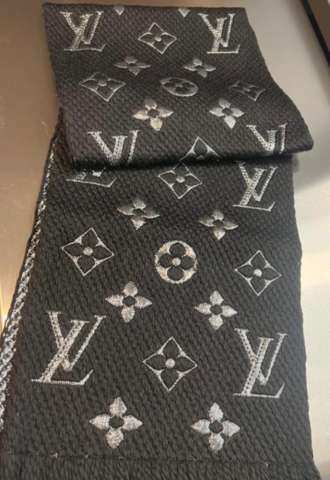 https://vipluxury.sk/Louis Vuitton šál