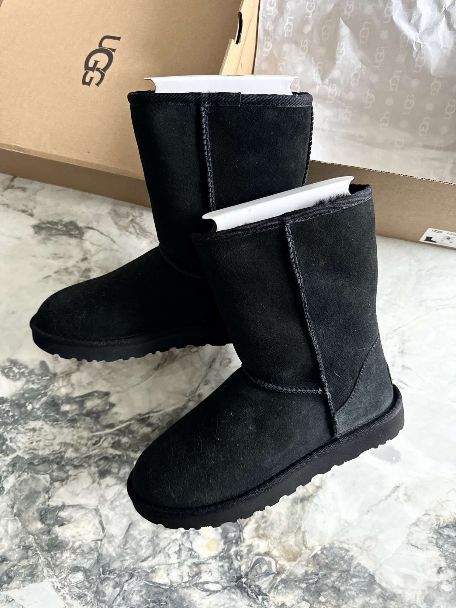 Damske UGG velkost 39