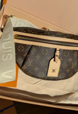 https://vipluxury.sk/Louis Vuitton High Rise Bumbag