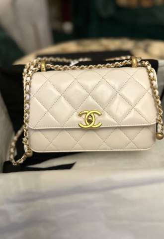 https://vipluxury.sk/Chanel small kabelka