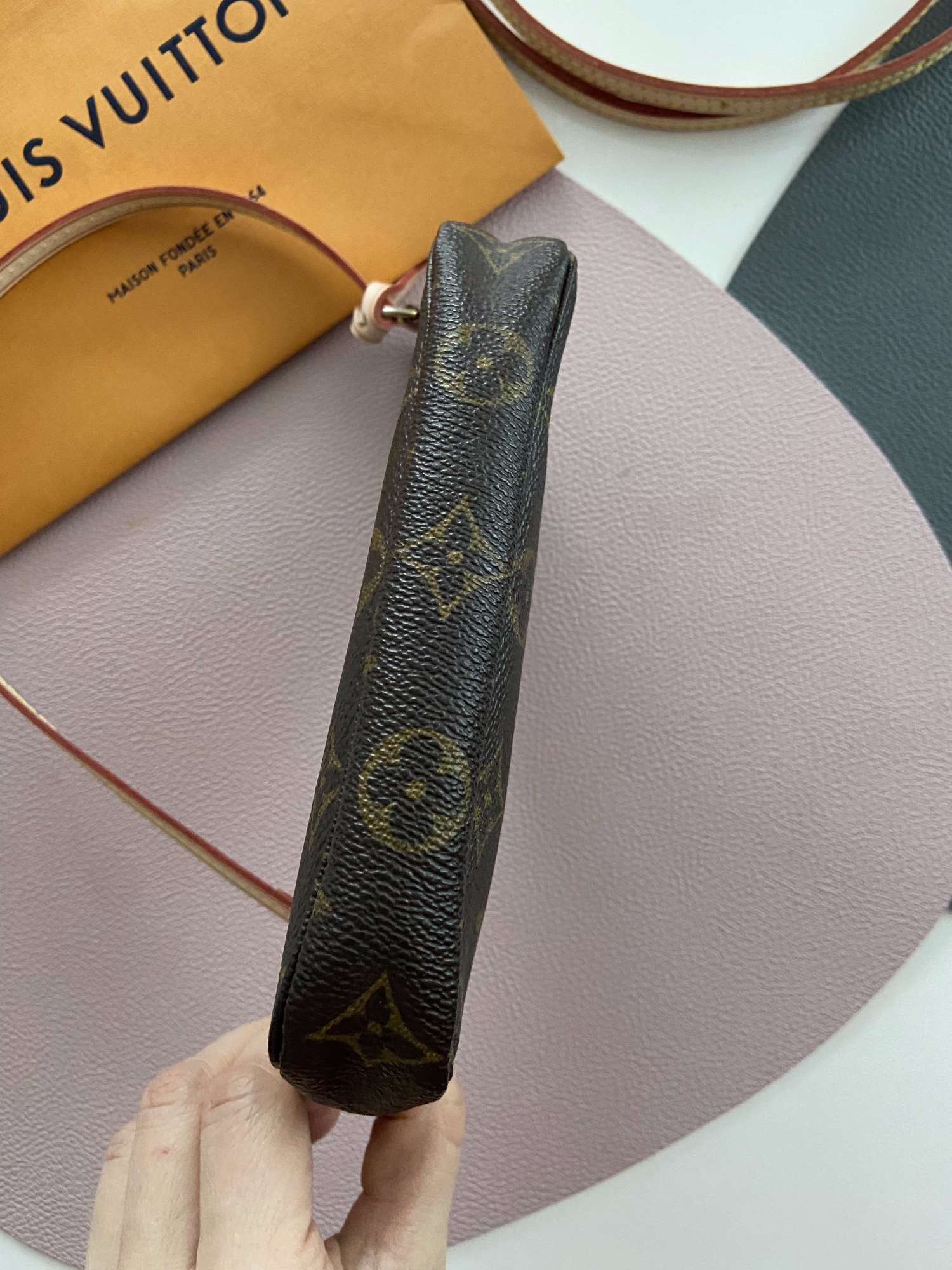 Louis Vuitton pochette