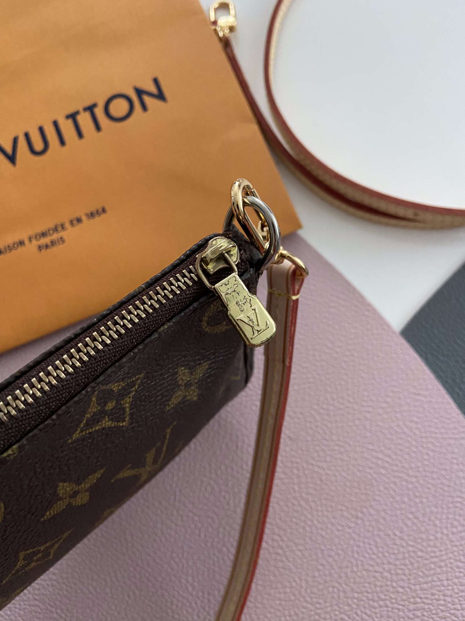 Louis Vuitton pochette