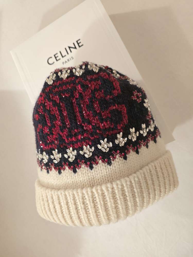 CELINE čiapka ručne zdobená