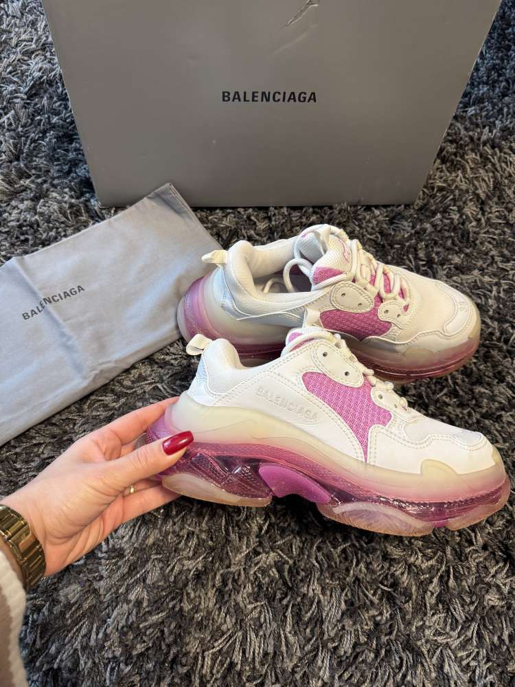 Balenciaga triple S