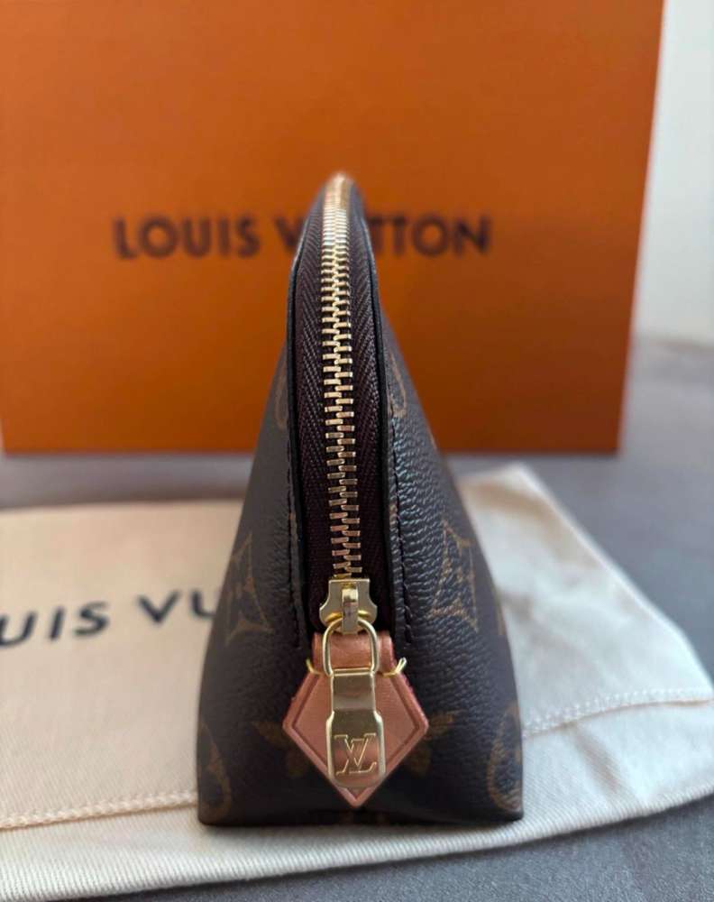 Louis Vuitton kozmetická taška