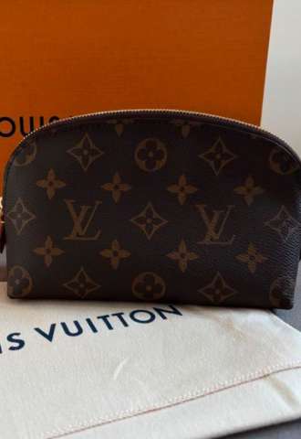 https://vipluxury.sk/Louis Vuitton kozmetická taška