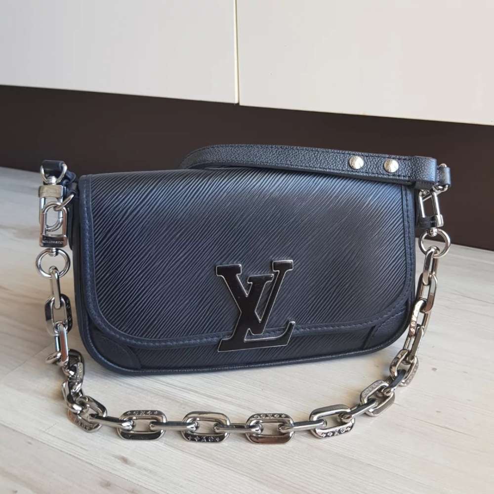 Louis Vuitton Buci