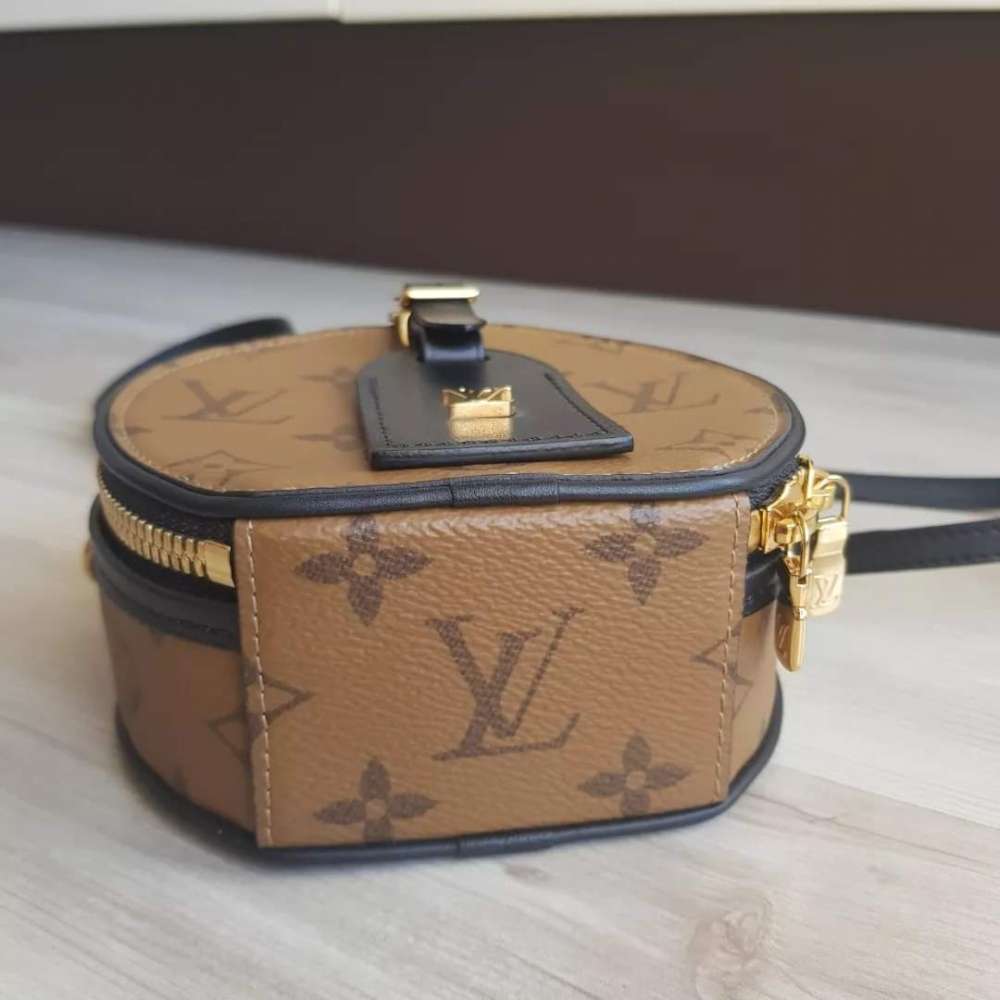 Louis Vuitton Chapeau Boite Reverse