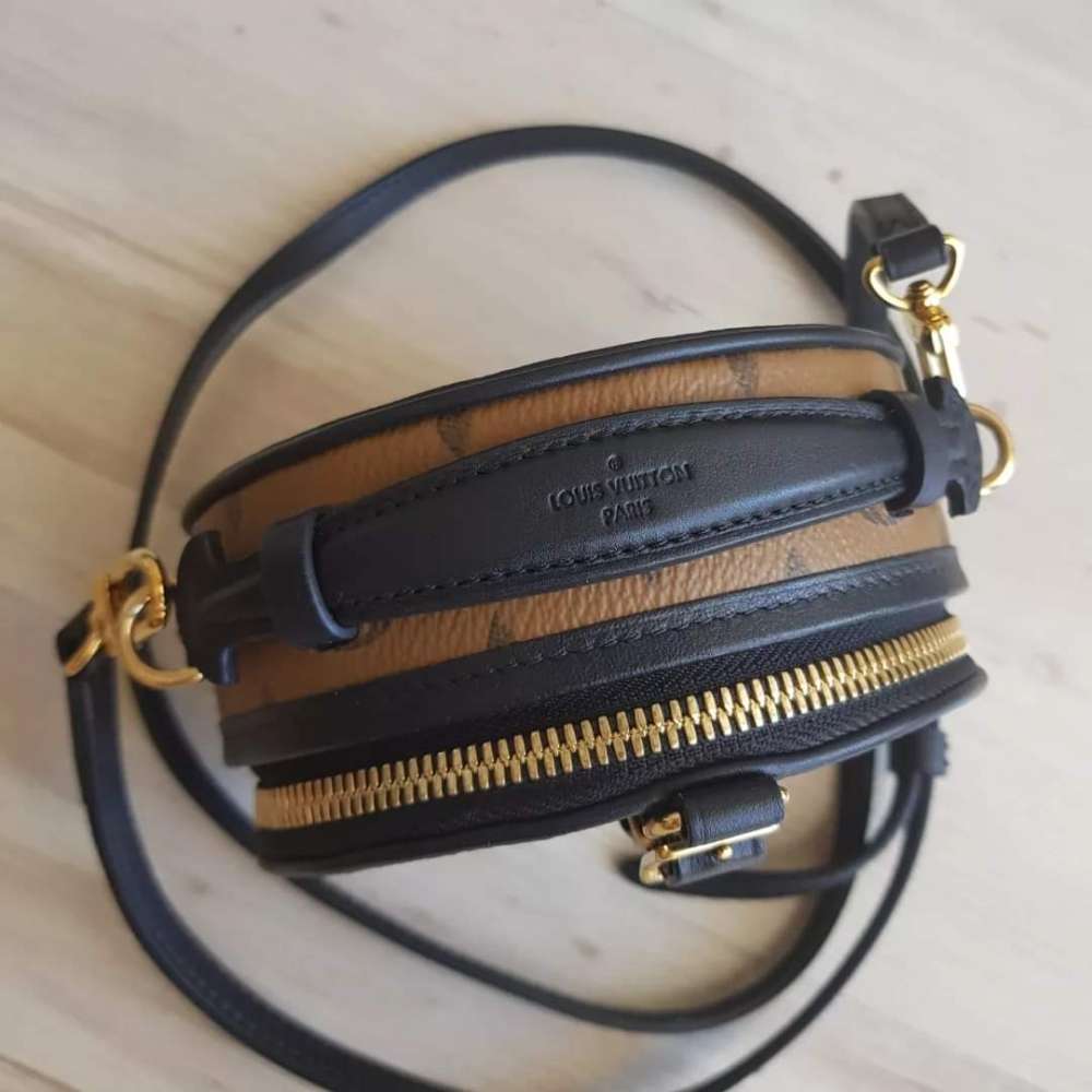 Louis Vuitton Chapeau Boite Reverse