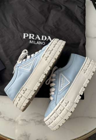 https://vipluxury.sk/Prada