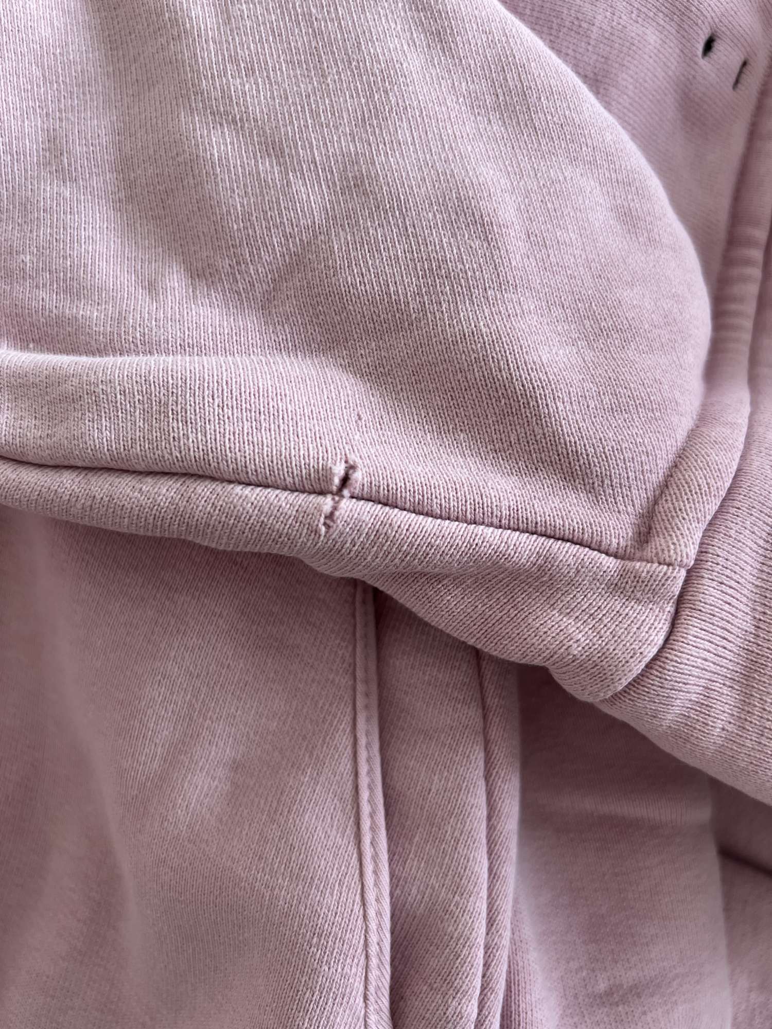 Pangaia bledoružová tepláková súprava