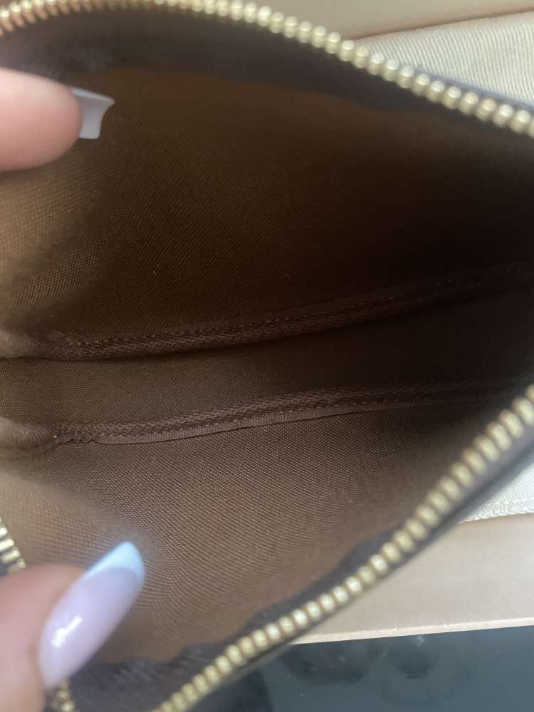 Mini pochette monogram