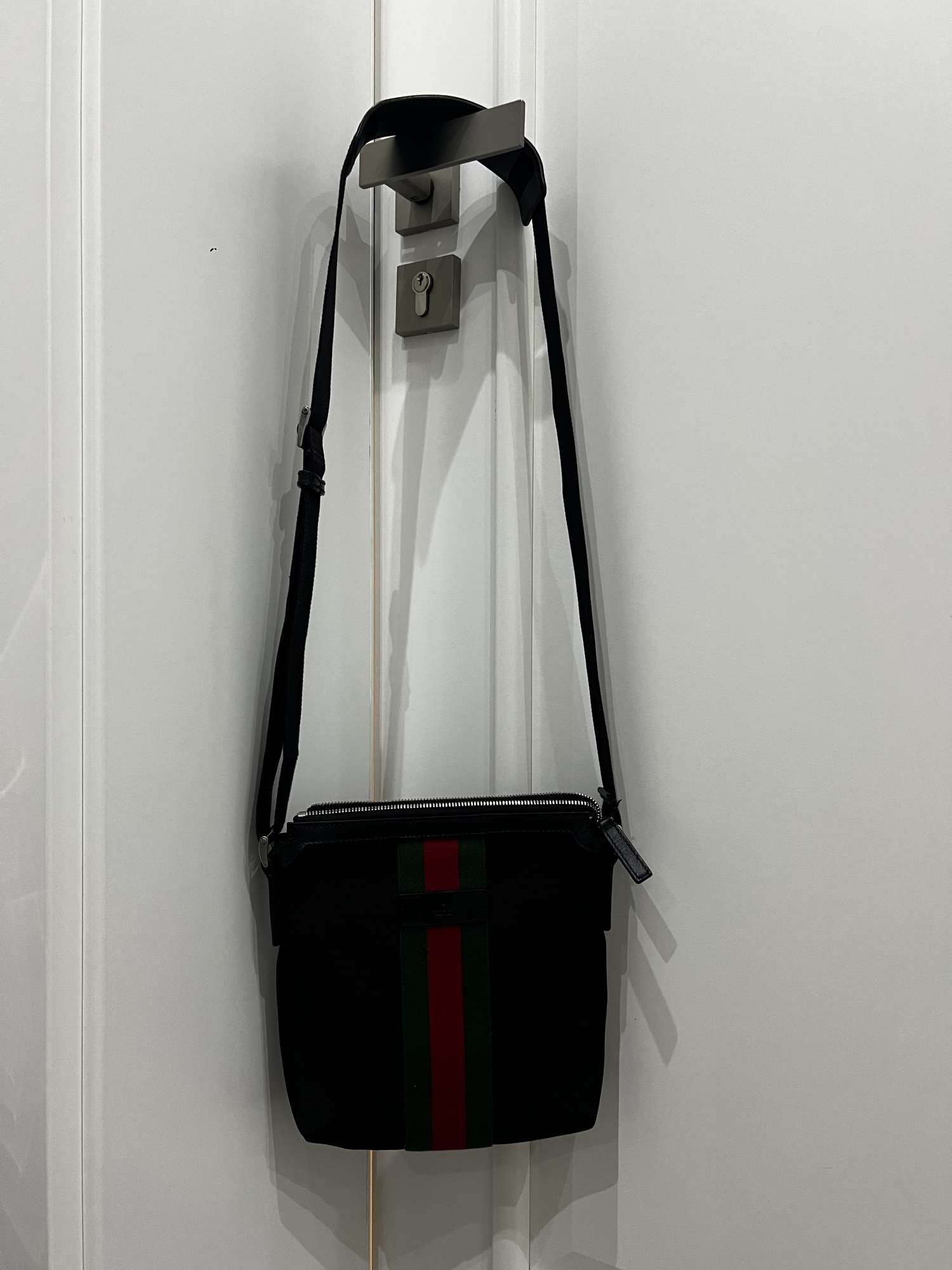 Gucci panska crossbody taska