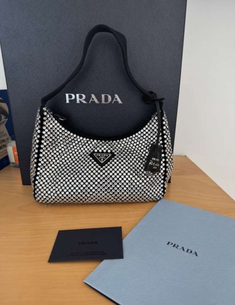 Prada kabelka