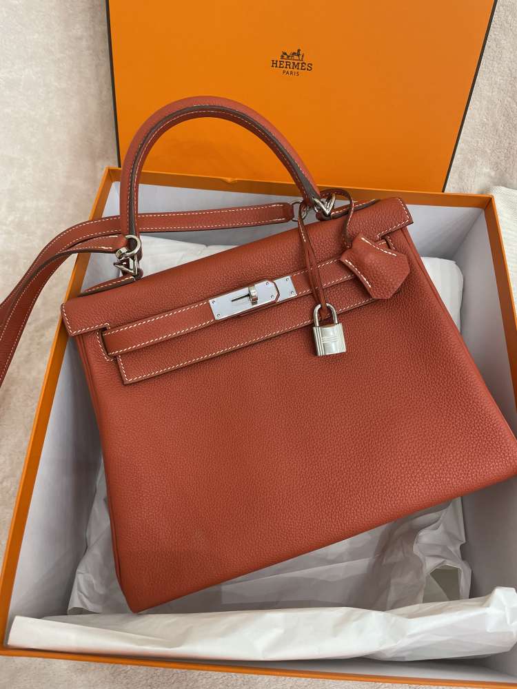 Hermes Kelly 28