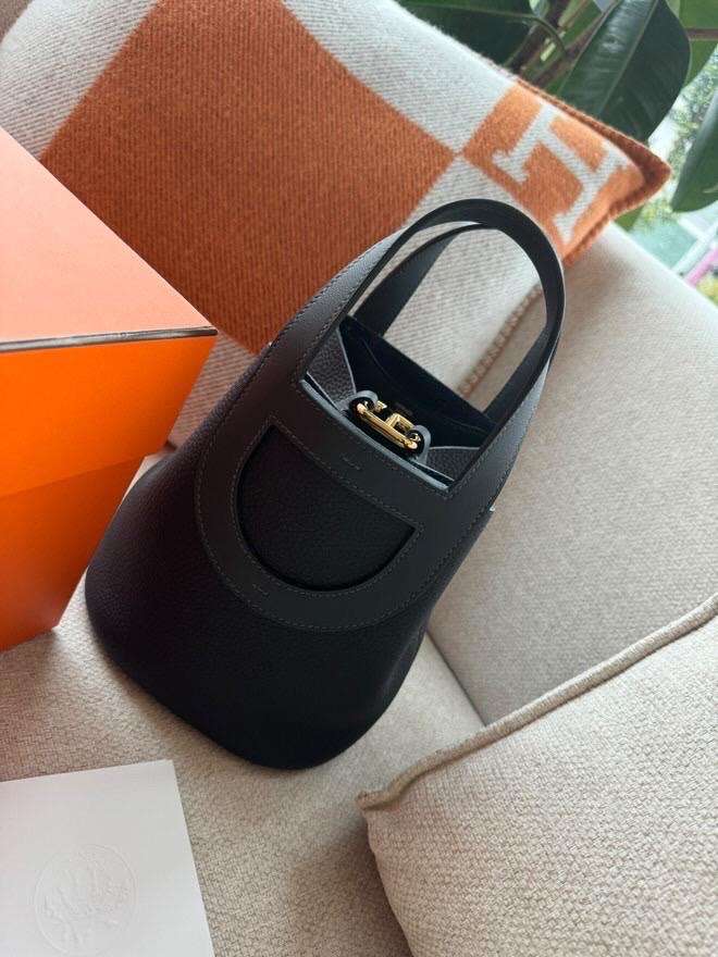 Hermes Loop bag