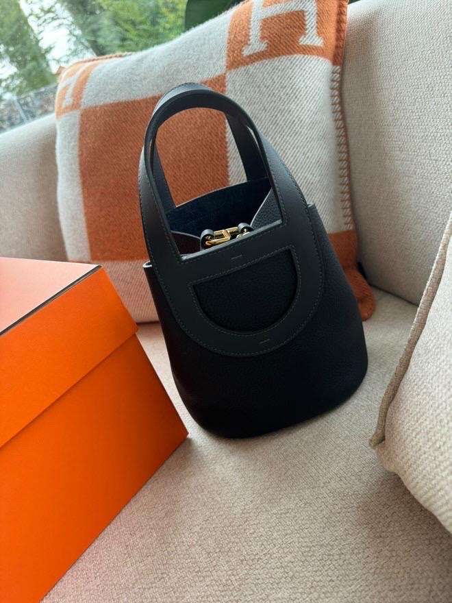 Hermes Loop bag