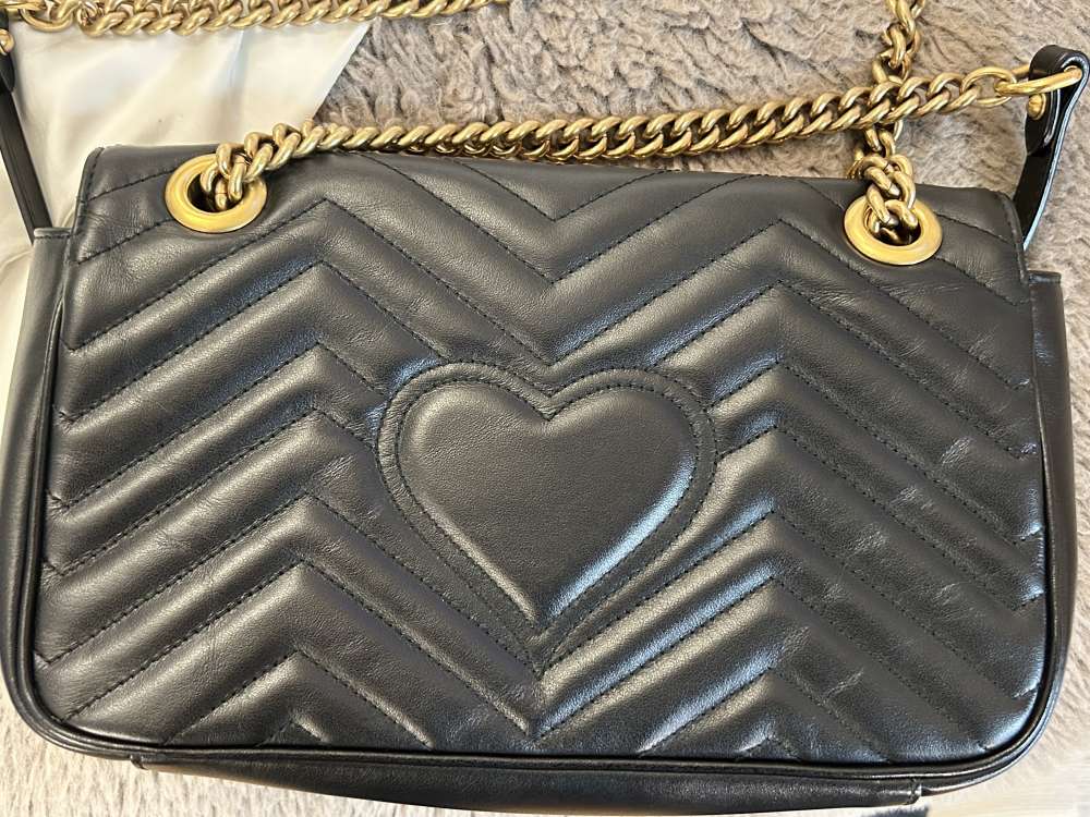 GUCCI GG Marmont leather shoulder bag