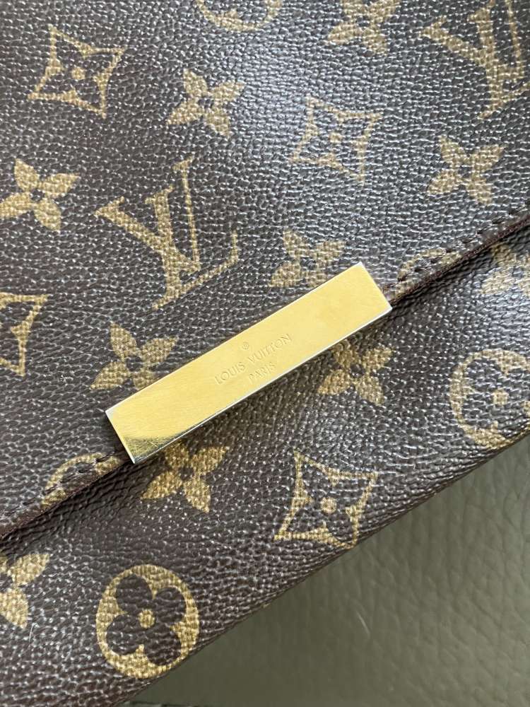 Kabelka Louis Vuitton Favorite