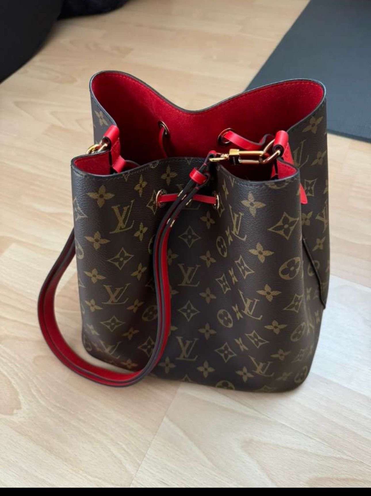 Louis Vuitton Neo Neo