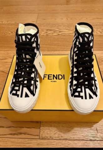 https://vipluxury.sk/Fendi tenisky