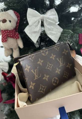 https://vipluxury.sk/Louis Vuitton Toiletry 15