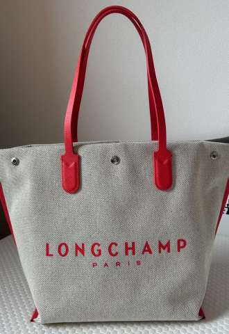 https://vipluxury.sk/Longchamp Large Roseau Tote Bag