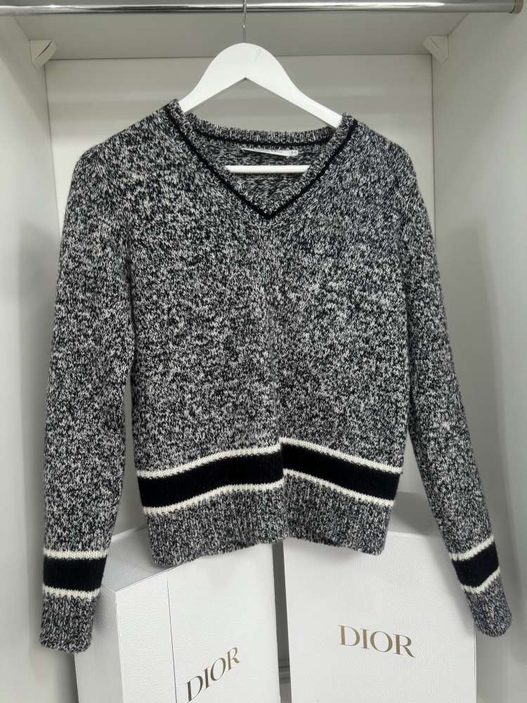 Dior sveter