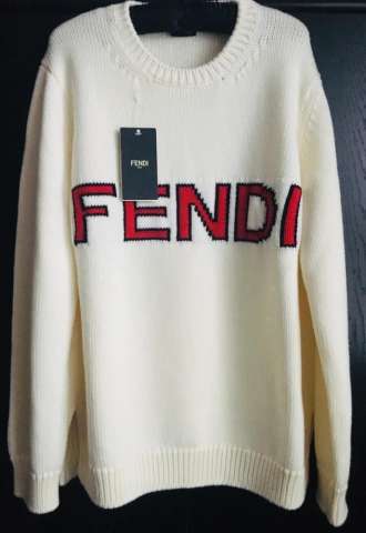 https://vipluxury.sk/FENDI SVETER