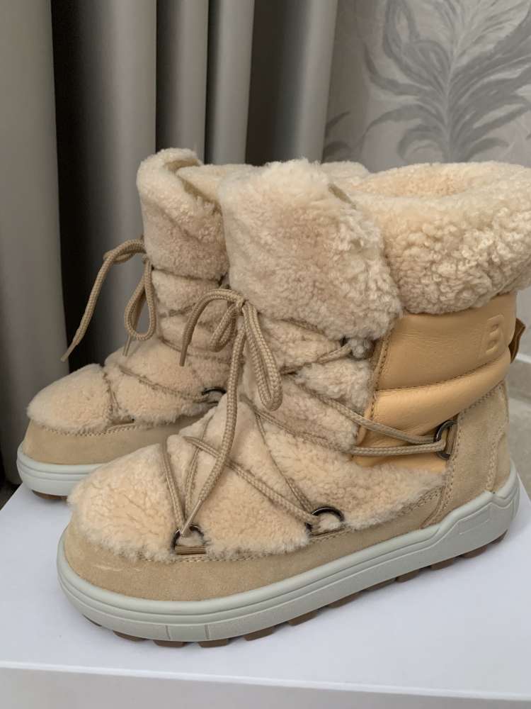 Bogner Snow Boots 39