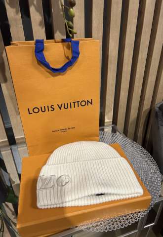 https://vipluxury.sk/Louis Vuitton čapica