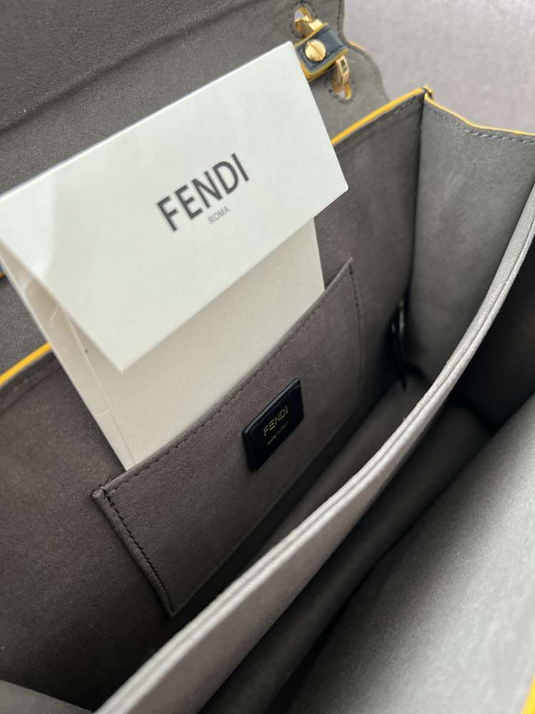 Fendi Kan I Medium