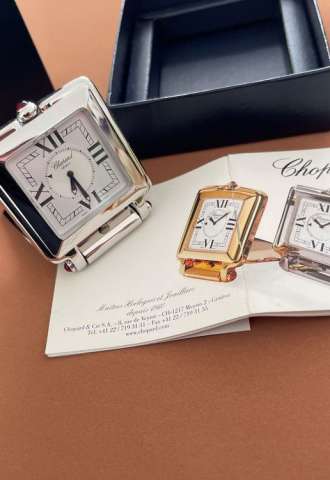 https://vipluxury.sk/Chopard “Happy Day” budík / hodiny