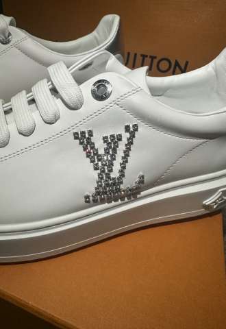 https://vipluxury.sk/Louis Vuitton tenisky