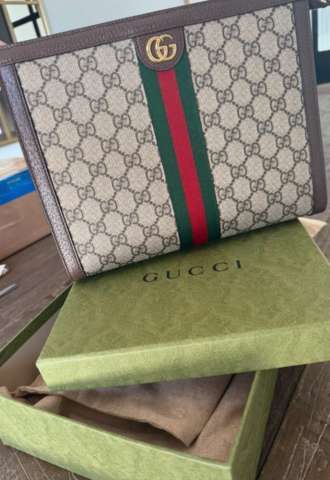 https://vipluxury.sk/Gucci clutch