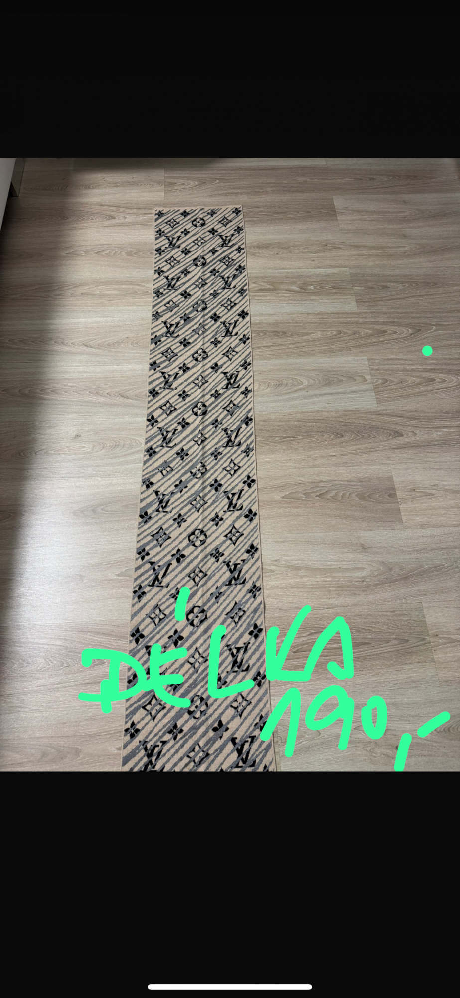 Čepice a šála Louis Vuitton
